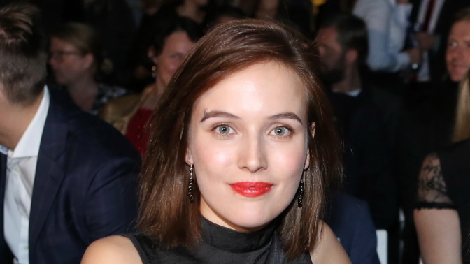 Galerie: Jak šel čas s módním stylem herečky Terezy Ramba: Od dívčích ...