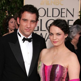 Clive Owen a Sarah-Jane Fenton se seznámili už za studií v roce 1988 a mají spolu dvě dcery.