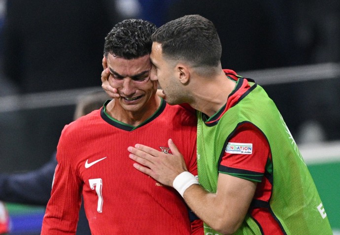 Cristiano Ronaldo je nejúspěšnější fotbalista vůbec. Mistrovství světa ale zatím nevyhrál.
