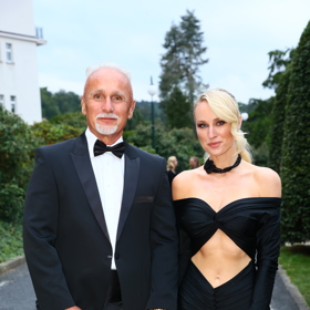 Anna-Marie Kánská Chladová vynesla stejné šaty jako před ní Slováková a Kočendová.