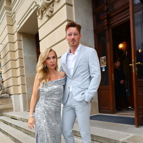 Na večírku se objevila také bývalá moderátorka Michaela Ochotská v doprovodu svého nového partnera.