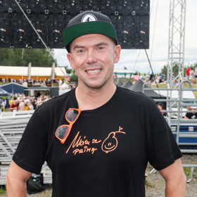 Láďa Hruška na podzimní tiskové konferenci televize Prima.