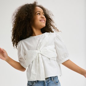 Základní šatník pro malé slečny. Košile, H&M, 199 Kč