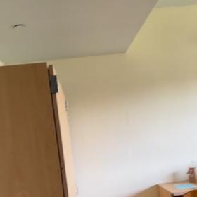 Na koleji toho moc není.