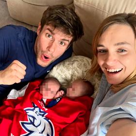 Ondra s Bárou a holčičkami fandili českým hokejistům.