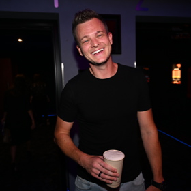 Kazma na premiéře filmu Vlny.