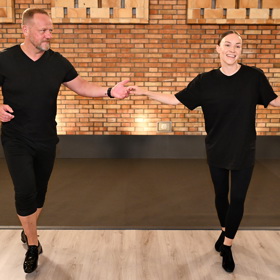 Filip a Adriana předvedli na parketě jive.