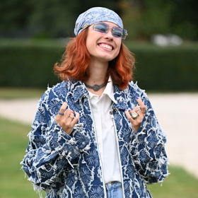 Anna Dvořáková našla atypickou bundu na internetu.