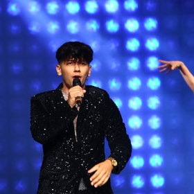 Jan Bendig bude prý létat na koštěti.