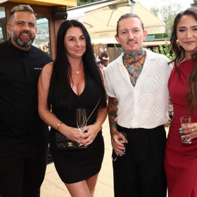 Šéfkuchař Radek Kašpárek se na tiskové konferenci televize Nova potkal s kolegou Přemkem Forejtem a jeho partnerkou Evou Burešovou.