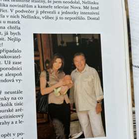 Mladší dcera Karla Gotta se narodila předčasně císařským řezem.