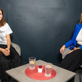 Herečka Tereza Dočkalová navštívila talkshow LifeeTalk.