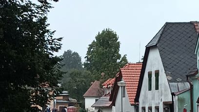 FOTO: Dvě ženy v Jihočeském kraji neuposlechly nařízení k evakuaci. Museli pro ně hasiči.