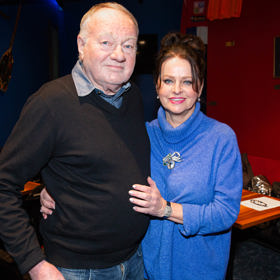 V roce 1981 si vzal klapku Adrianu, se kterou jim to náramně klape dodnes.