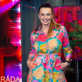 Alice Bendová je oblíbená herečka.