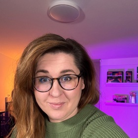 Kaligrafička Tereza Floriánová umí krasopisně psát - a může to naučit i vás. 