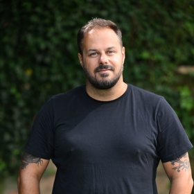 Hudebník a textař Xindl X je hrdým otcem.