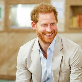 Jméno, pod kterým vévodu ze Sussexu známe, není tak úplně jeho skutečné. V cestovním pasu má uvedeno jméno Henry.