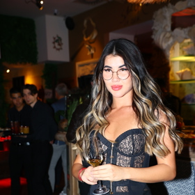 Tu ale svěřila chůvě.