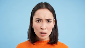 Apolena (26): Pomýšlím na rozchod, ale přítel mi vyhrožuje, že zveřejní moje nahé fotky