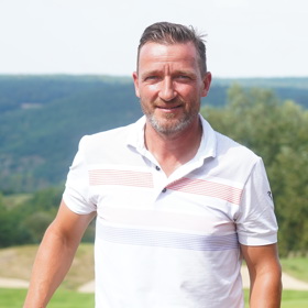 Vladimír Šmicer na golfu.