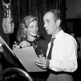 Herec Humphrey Bogart se svou osudovou ženou Lauren Bacall. Seznámili se, když jemu bylo 44 let a jí pouhých 19.