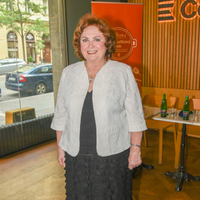 Dnes herečka Naďa Konvalinková tvrdí, že se jí váha ustálila a snaží se jíst pravidelně.