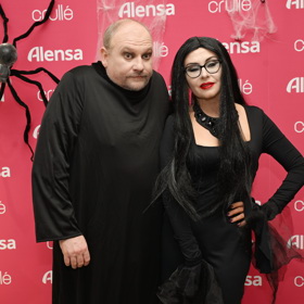 Marek a Dana sladili kostýmy. 