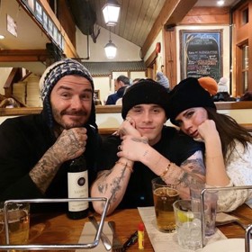 Jediným hříškem Victporie Beckham stran stravování je víno. Bez toho si neumí představit život.