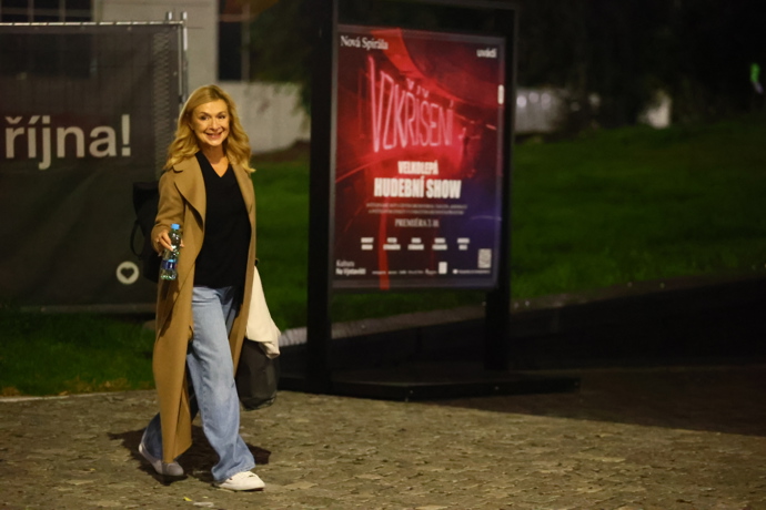Jana Paulová odcházela s úsměvem na tváři.