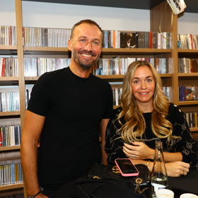 Klára Suchoňová přišla na křest knihy fyzioterapeuta Michala Novotného.