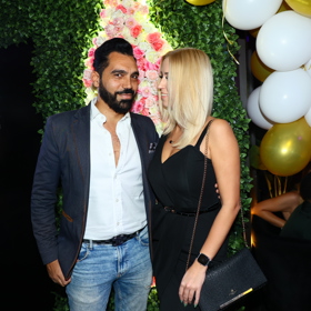 Jackovi to s krásnou blondýnkou nevydrželo.