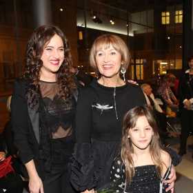 Bára Vaculíková, Petra Černocká a její vnučka Olivie Coco. Ta je velmi nadaná a úspěšně kráčí ve šlépějích své maminky i babičky.