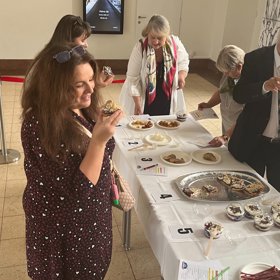 Součástí novinářské poroty byla také šéfredaktorka magazínu Toprecepty Šárka Adámková. Společně s kolegy ocenila tři výrobky.