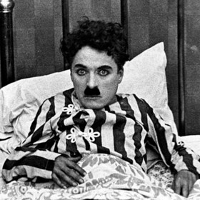 Herecký talent vynesl Charlieho Chaplina na samý vrchol. Jeho soukromý život se ale často podobal šílenému filmu.