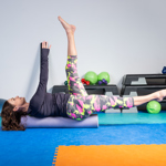 Hanka vám pomůže od bolesti a také vám zformuje postavu. 