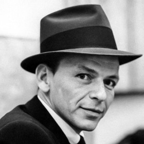Frank Sinatra byl jedním z nejikoničtějších zpěváků dvacátého století.
