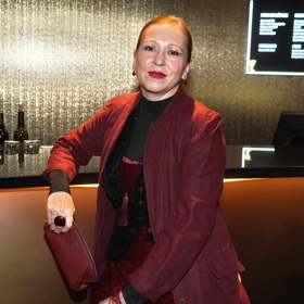 Herečka Zuzana Stivínová je milovnicí sametu a červené barvy.