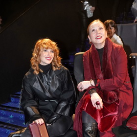 Takhle to herečce Zuzaně Stivínové slušelo na projekci nového seriálu TV Prima, Náhradníci.