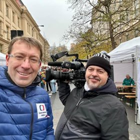 Jiří Hynek byl reportér České televize.