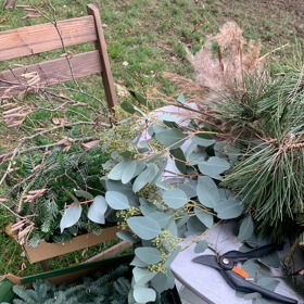 Když máte nastříháno a vše pěkně po ruce, můžete začít.