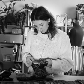 Do navrhovaní ponožek se pro značku Ferdinand pustila i návrhářka Tereza Rosalie Kladošová, kterou jsme vám před časem představili v rozhovoru pro Lifee.cz.