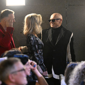 Leona Machálková se od sympaťáka nehnula na krok. 