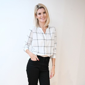 Iveta Lutovská je krásná žena. 