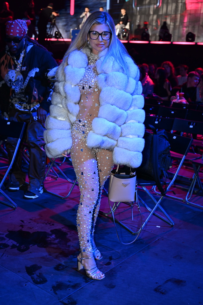 Polonahý outfit všechny zaujal.