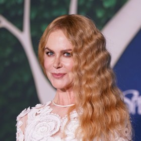Nicole Kidman se narodila jako kudrnatá blondýna, i když si mnozí myslí, že je přírodní zrzka.