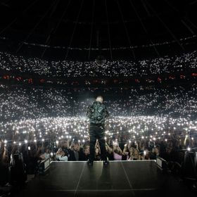 Ektor je úspěšný hudebník, vyprodal i O2 arénu.