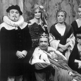 Jan Kaněra (vpravo) v pohádce Princové jsou na draka.