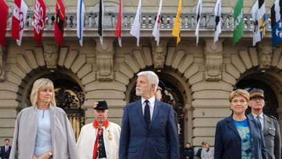 FOTO: Prezident Petr Pavel s manželkou Evou při oficiální návštěvě Švýcarska.