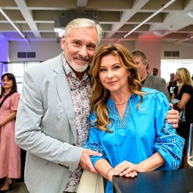 Jan Čenský dnes tvoří seriálovou dvojici s Danou Morávkovou v Ordinaci v růžové zahradě.